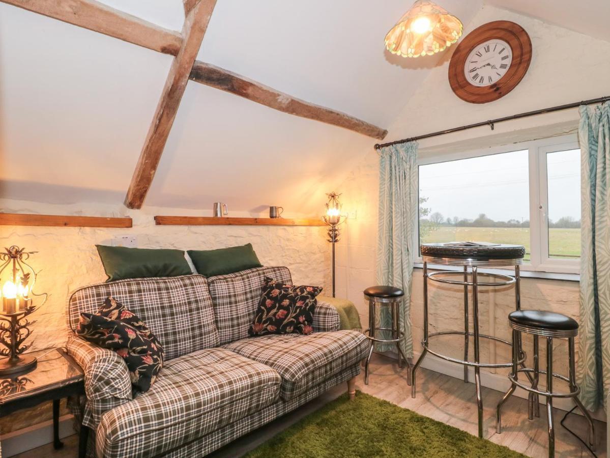 The Coach House Villa Самъртън Екстериор снимка